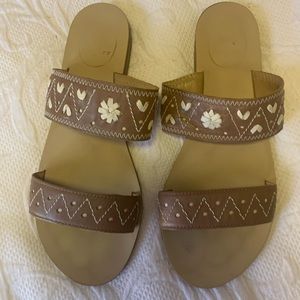 MUST GO TODAY Jack Rogers sandals
